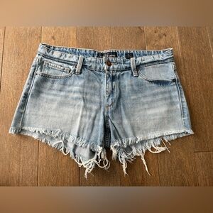Lucky brand denim shorts size 27
